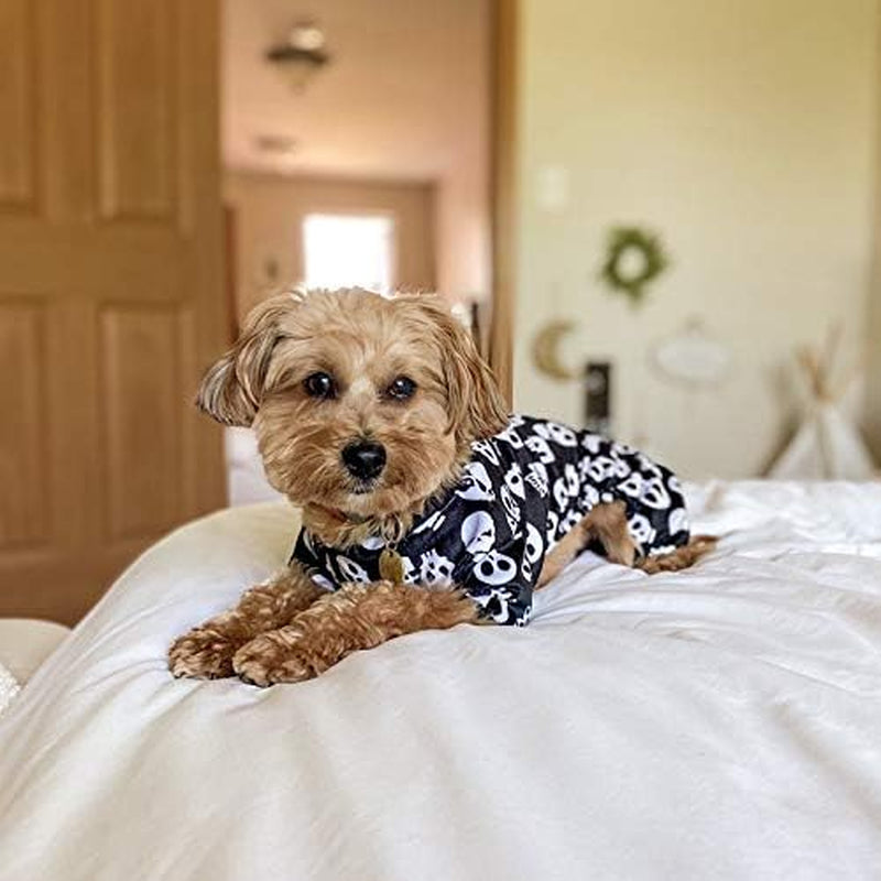 Halloween Skull Pajamas for Dogs & Cats – Cozy Skeleton Print Pet Jumpsuit
